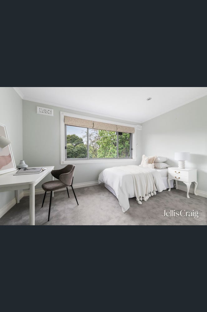 9 Thomas Street, Kew