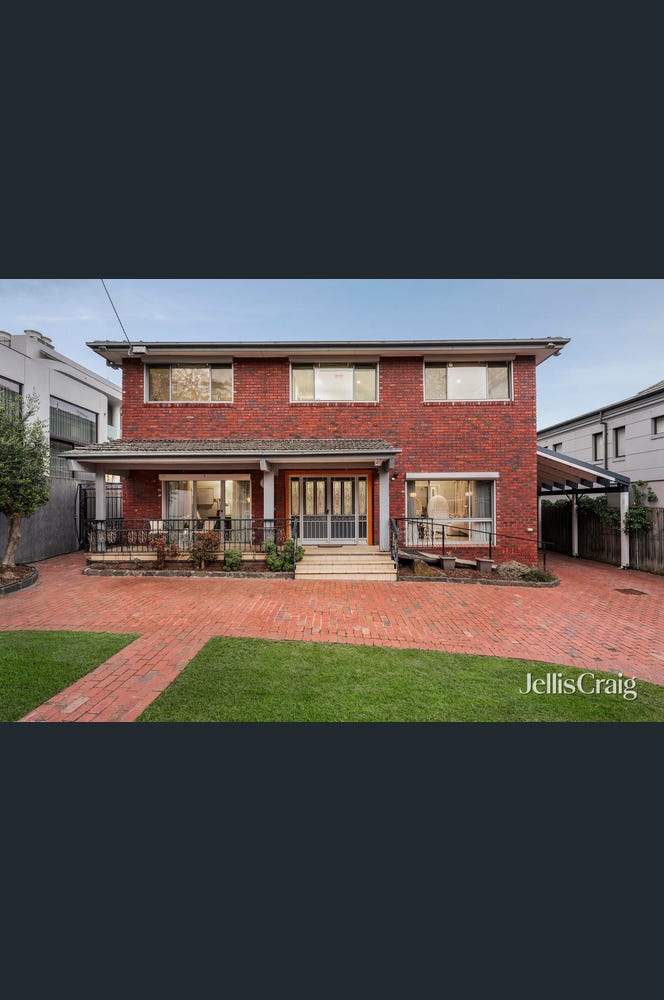 9 Thomas Street, Kew